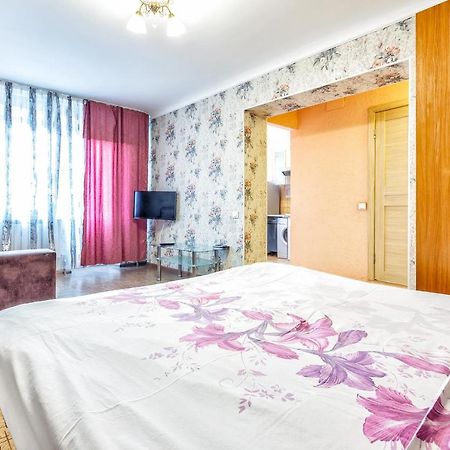 433 Lighthouse Apartments Arbat - Traveler'S Choice 阿拉木图 外观 照片