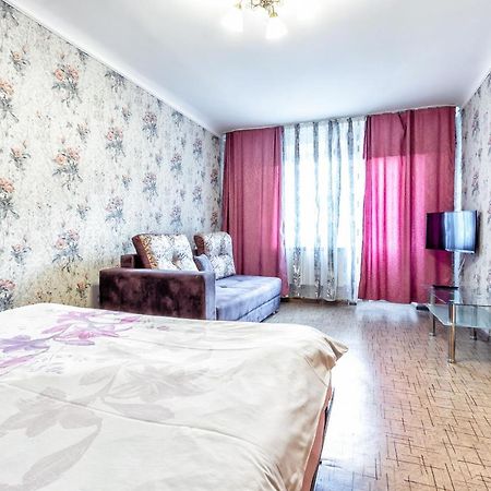 433 Lighthouse Apartments Arbat - Traveler'S Choice 阿拉木图 外观 照片