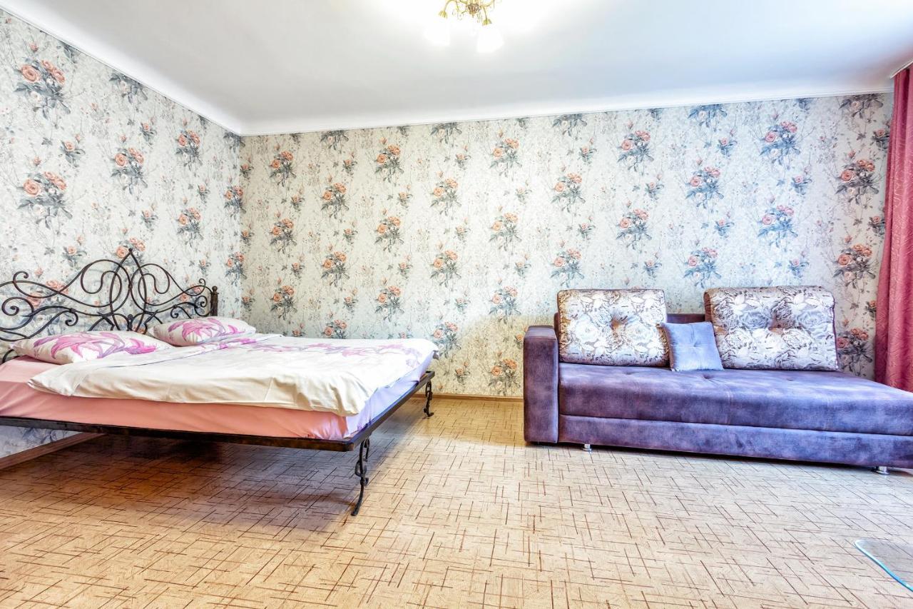 433 Lighthouse Apartments Arbat - Traveler'S Choice 阿拉木图 外观 照片