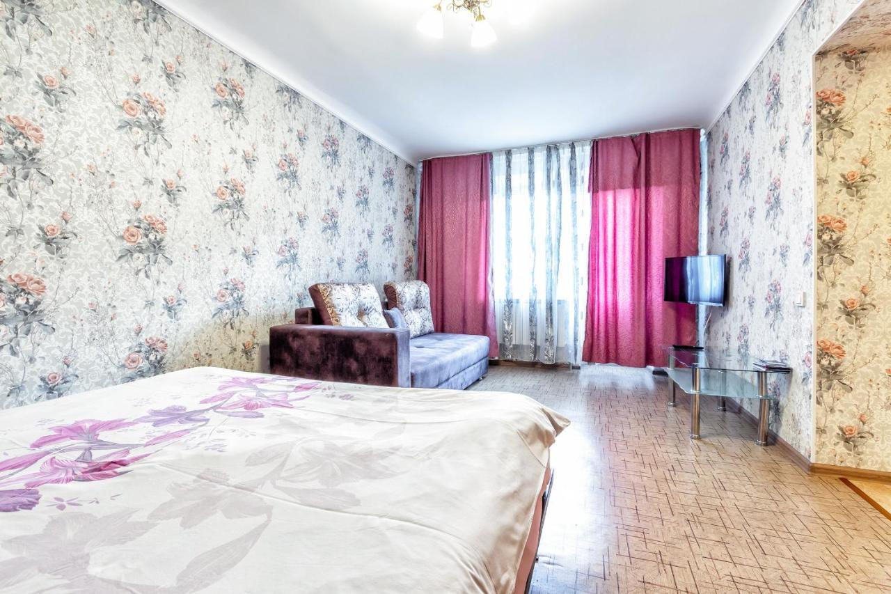 433 Lighthouse Apartments Arbat - Traveler'S Choice 阿拉木图 外观 照片
